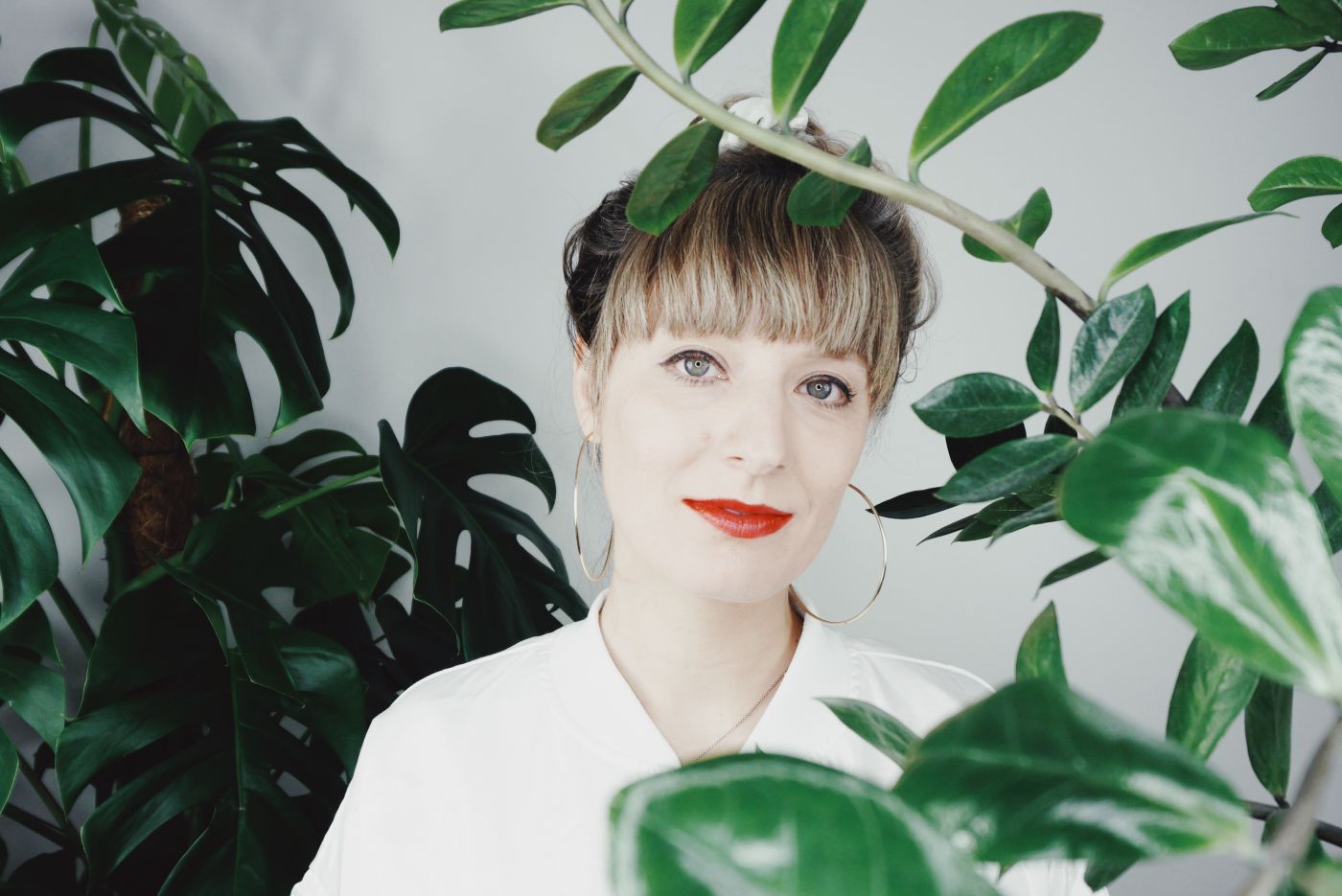 Iana – Alternative Electronic / Pop